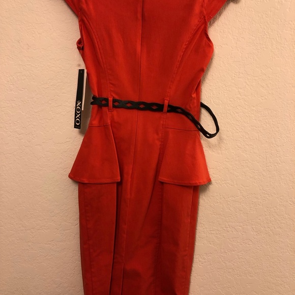 XOXO  Dress - Picture 4 of 5